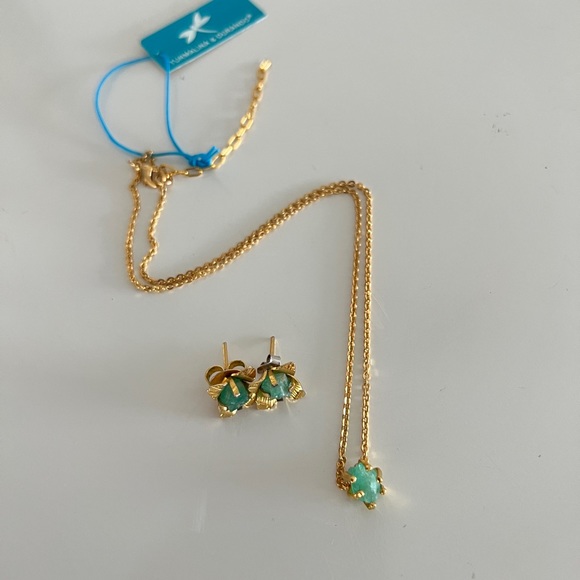 Jewelry - Earrings + Necklace Gold Plated Green Stone